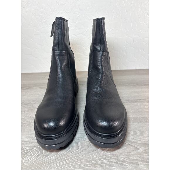 Very Volatile Los Angeles Women's Frances Mid Calf Leather Boots Size 9- NWOB - Picture 3 of 9